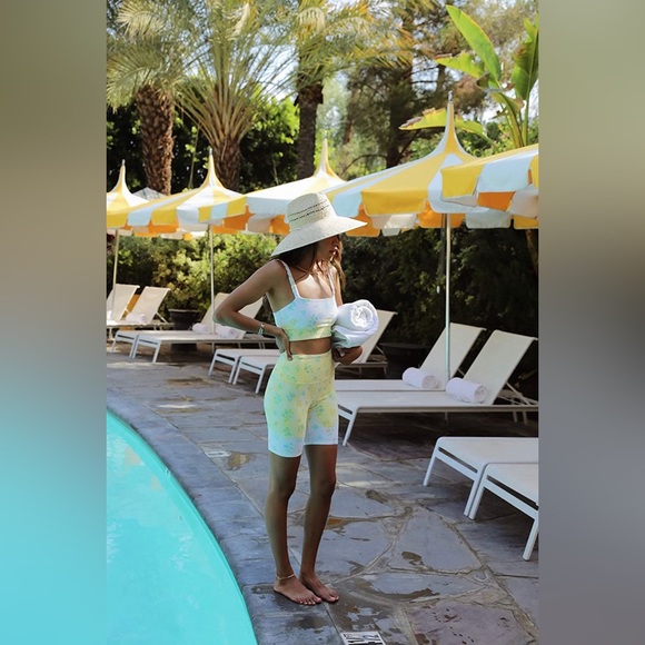 NWT Bandier x Sincerely Jules The Rue Ruffle Bra - Picture 5 of 13